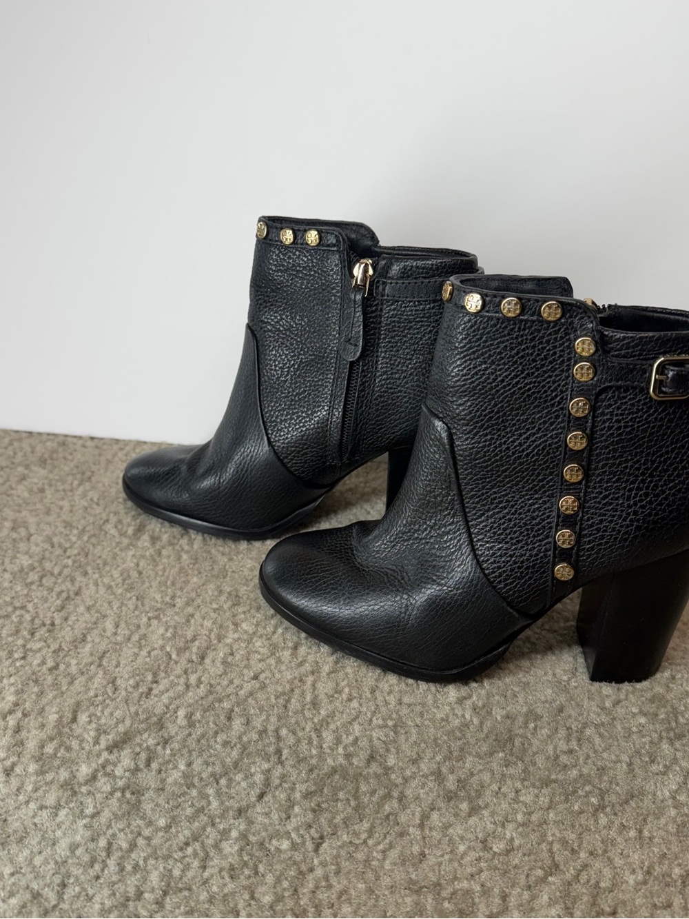 Tory Burch Black Pebbled Leather Studded Ankle Boots 5M
